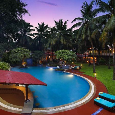 Lemon Tree Amarante Beach Resort, Goa Candolim Exteriör bild